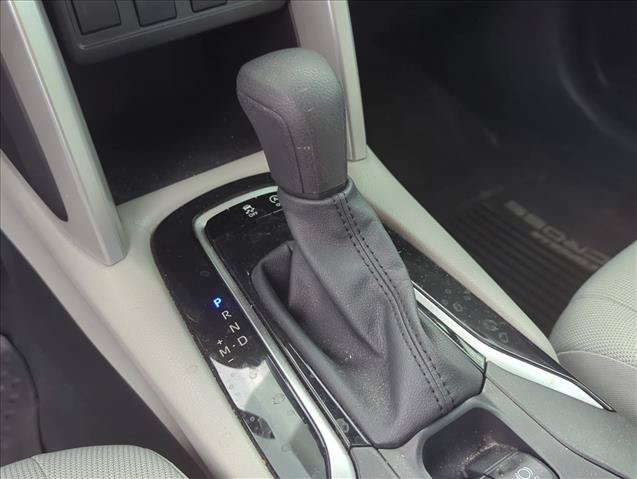 Certified 2025 Toyota Corolla Cross L FWD image 19