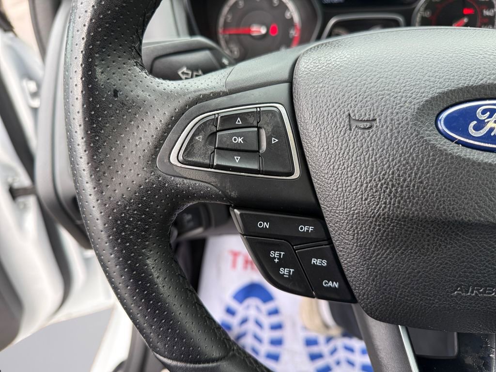 Used 2018 Ford Focus ST w/ Equipment Group 401A image 18