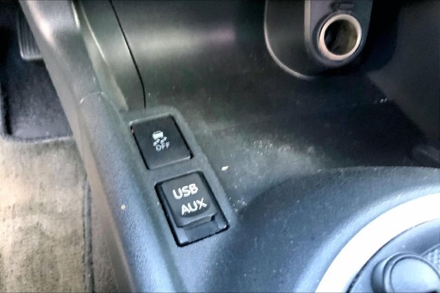 Used 2015 Scion tC FWD image 33