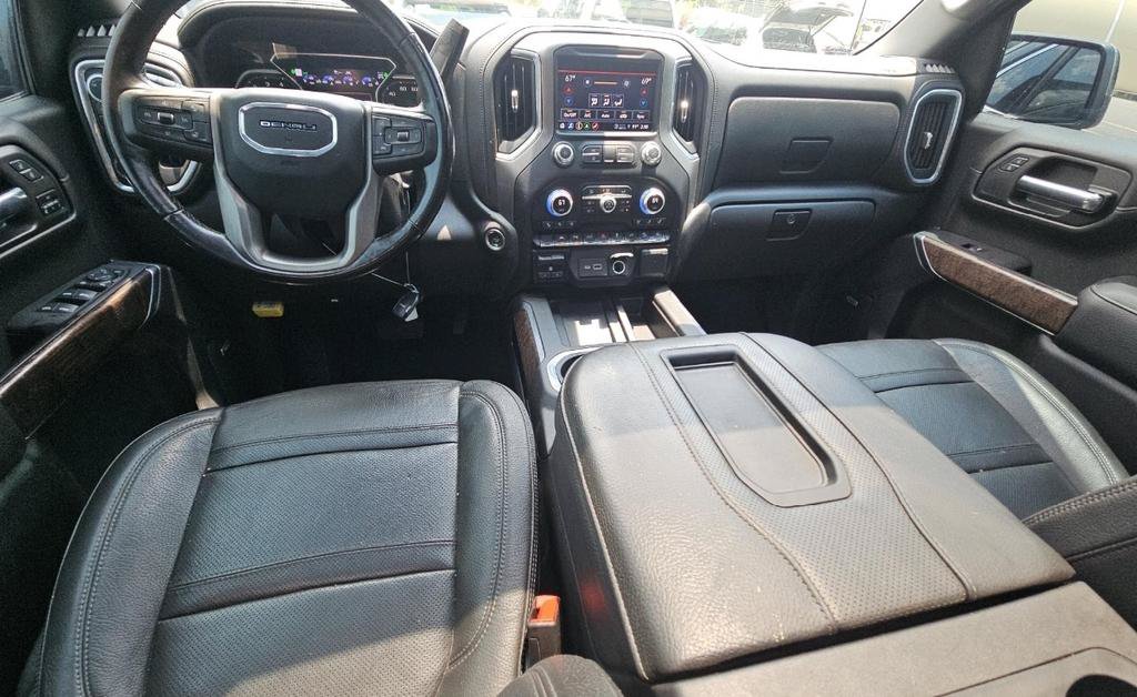 Used 2022 GMC Sierra 1500 Denali w/ Denali Premium Package AWD/4WD image 14