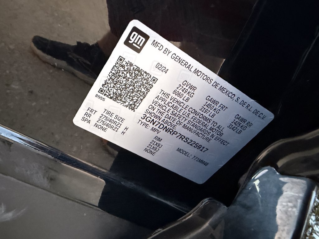 Used 2024 Chevrolet Equinox EV RS FWD image 31