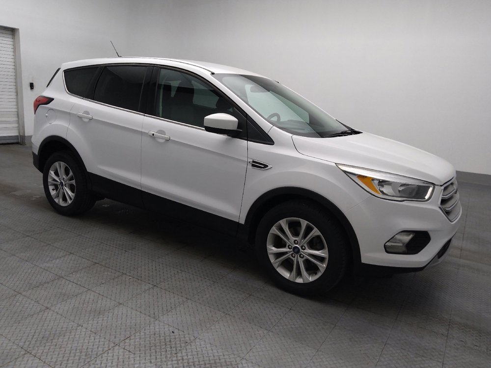 Used 2019 Ford Escape SE FWD image 11