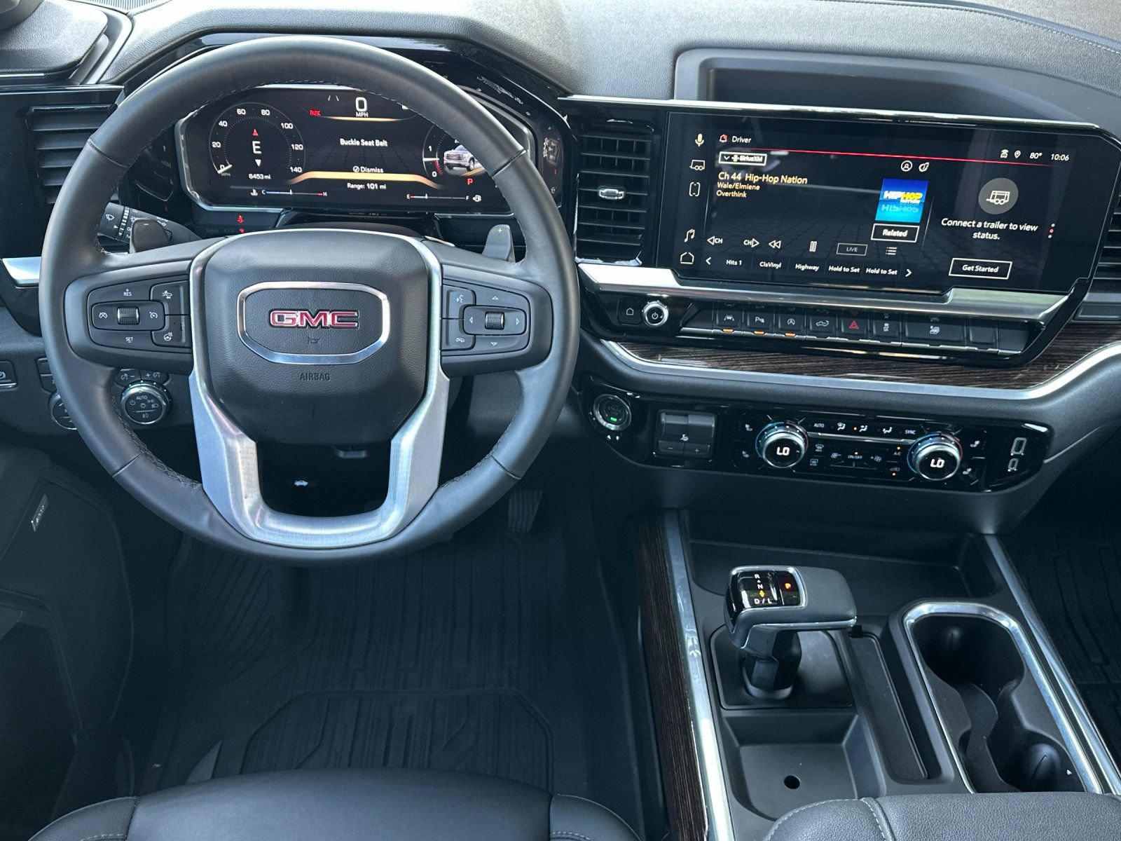 Used 2026 GMC Sierra 1500 Elevation w/ Elevation Premium Package AWD/4WD image 14