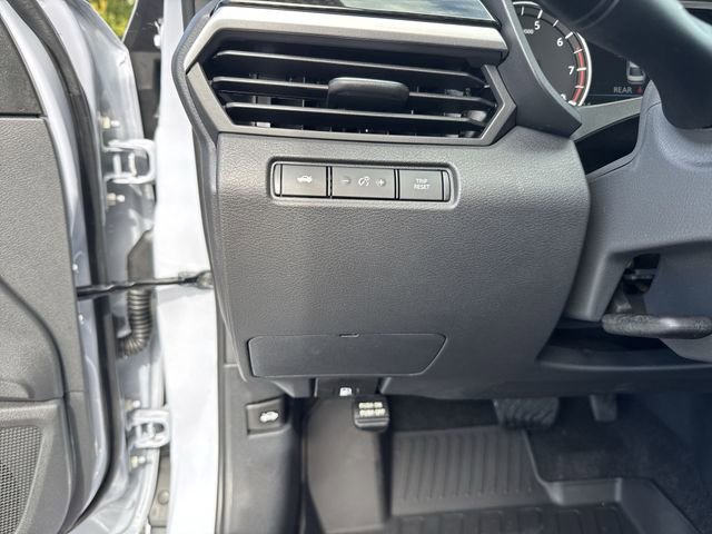 New 2025 Nissan Altima 2.5 SR w/ SR Premium Package FWD image 23