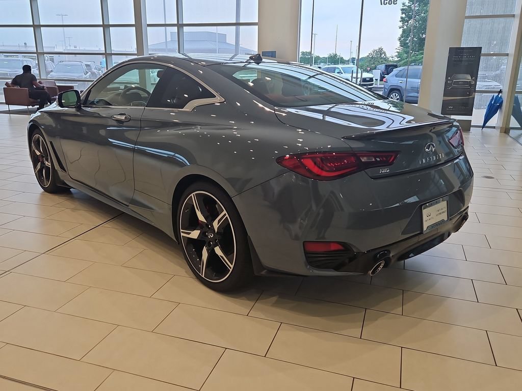 Used 2022 INFINITI Q60 Red Sport 400 w/ Cargo Package AWD/4WD image 3