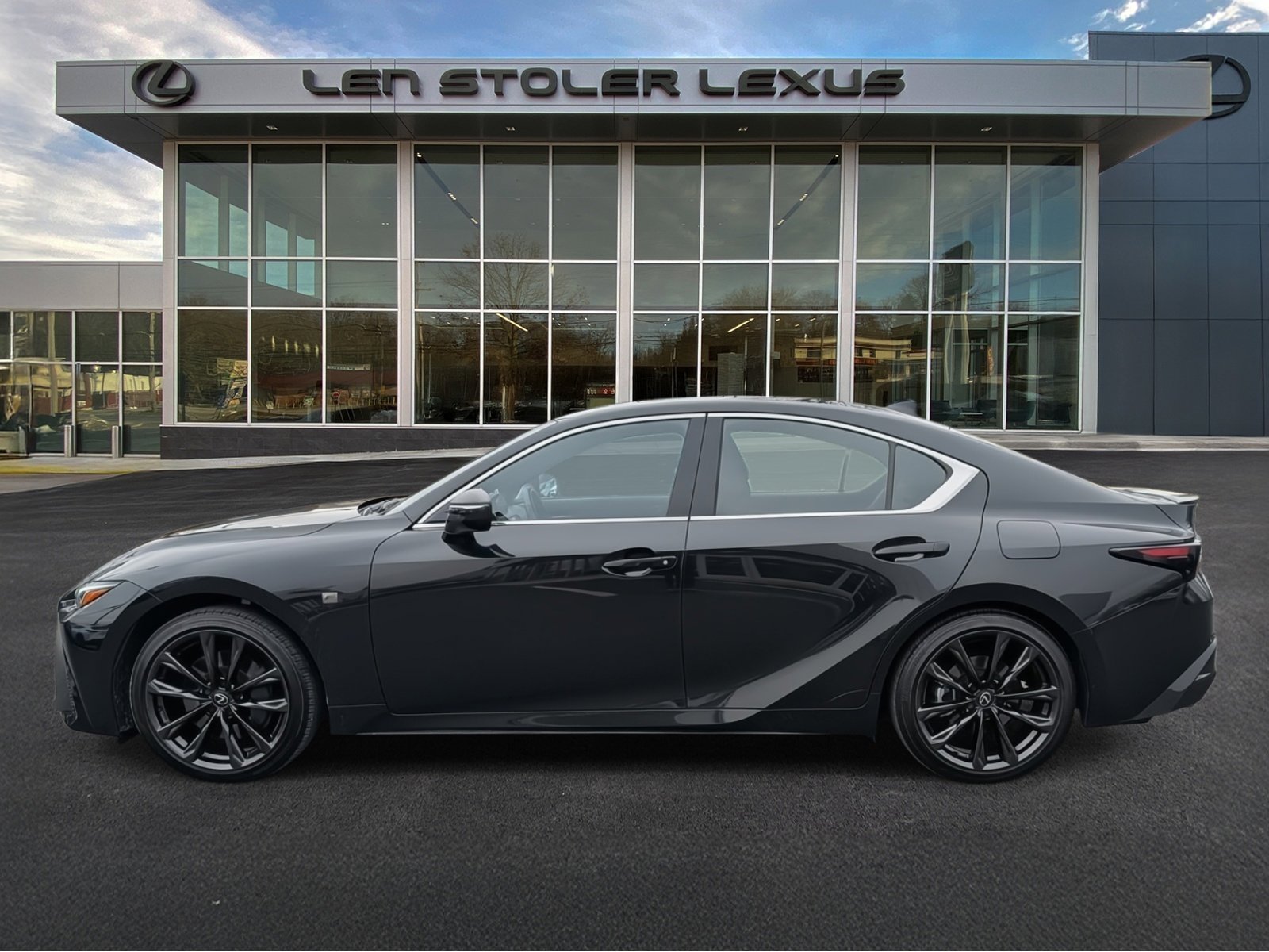 Used 2025 Lexus IS 350 F Sport image 6