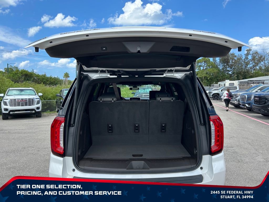 Used 2021 GMC Yukon SLT w/ SLT Premium Package RWD image 10