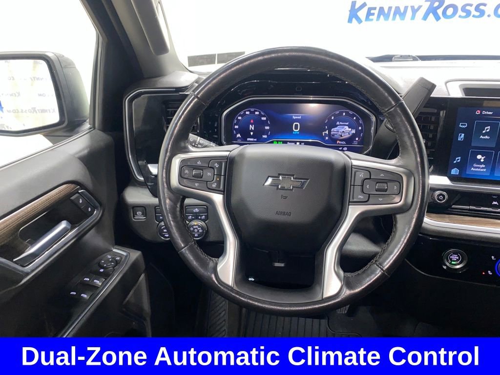 Used 2022 Chevrolet Silverado 1500 RST image 16