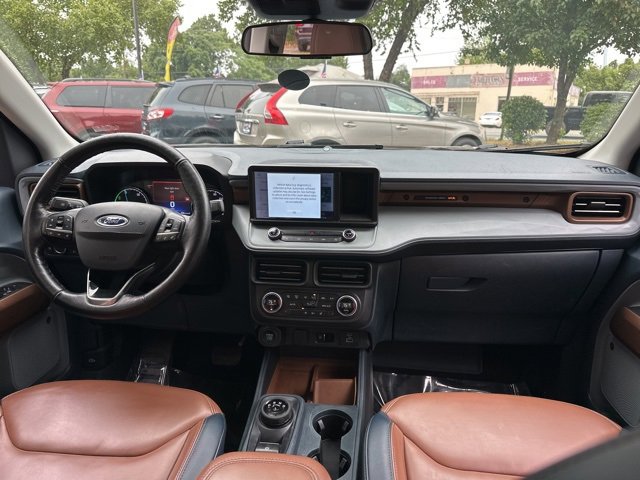 Used 2022 Ford Maverick Lariat w/ Lariat Luxury Package image 17