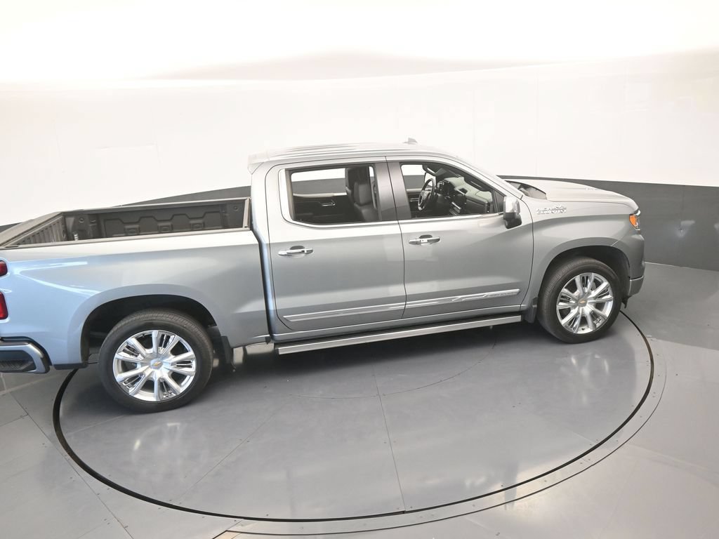 Used 2024 Chevrolet Silverado 1500 High Country w/ Technology Package AWD/4WD image 67