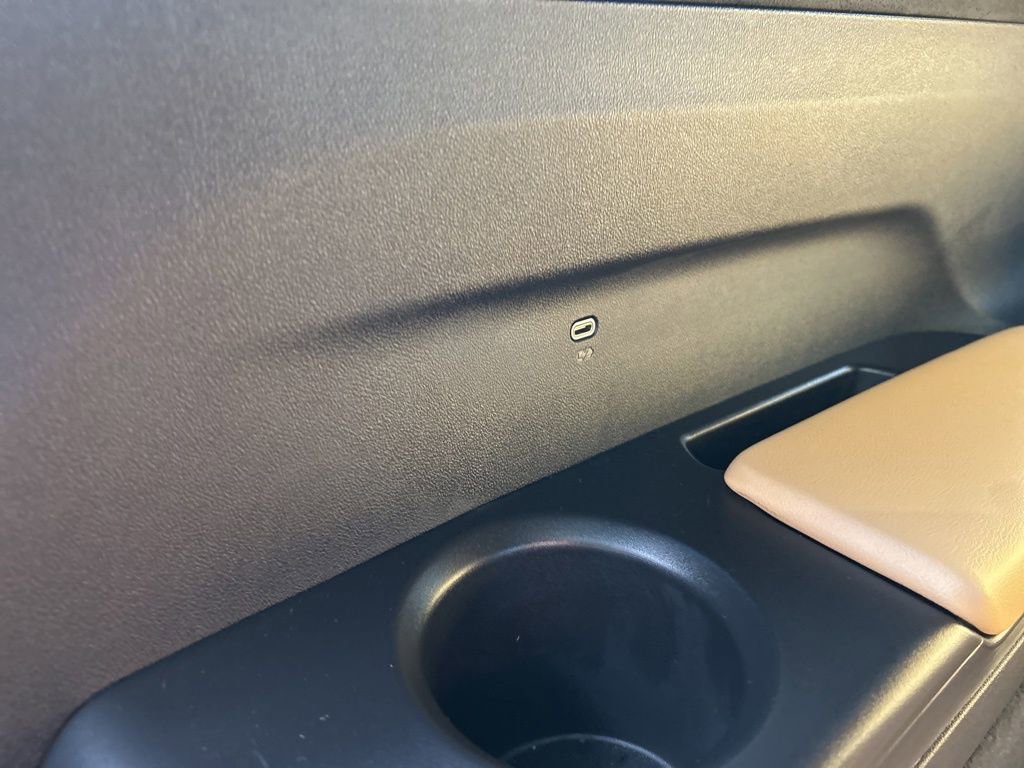 Used 2025 Cadillac Escalade IQ Sport 2 image 38