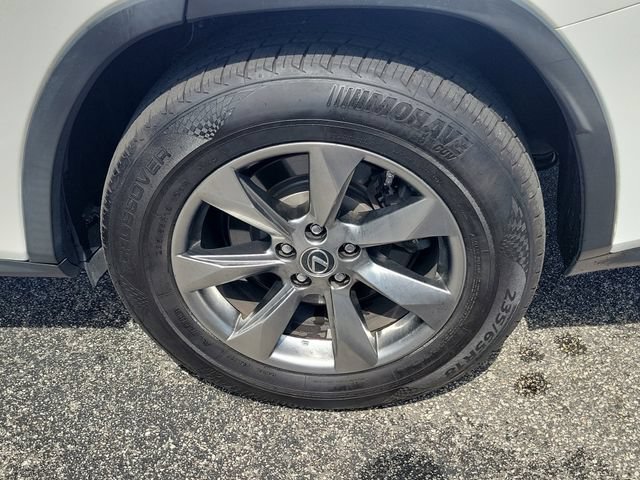 Used 2018 Lexus RX 350L FWD w/ Accessory Package image 6