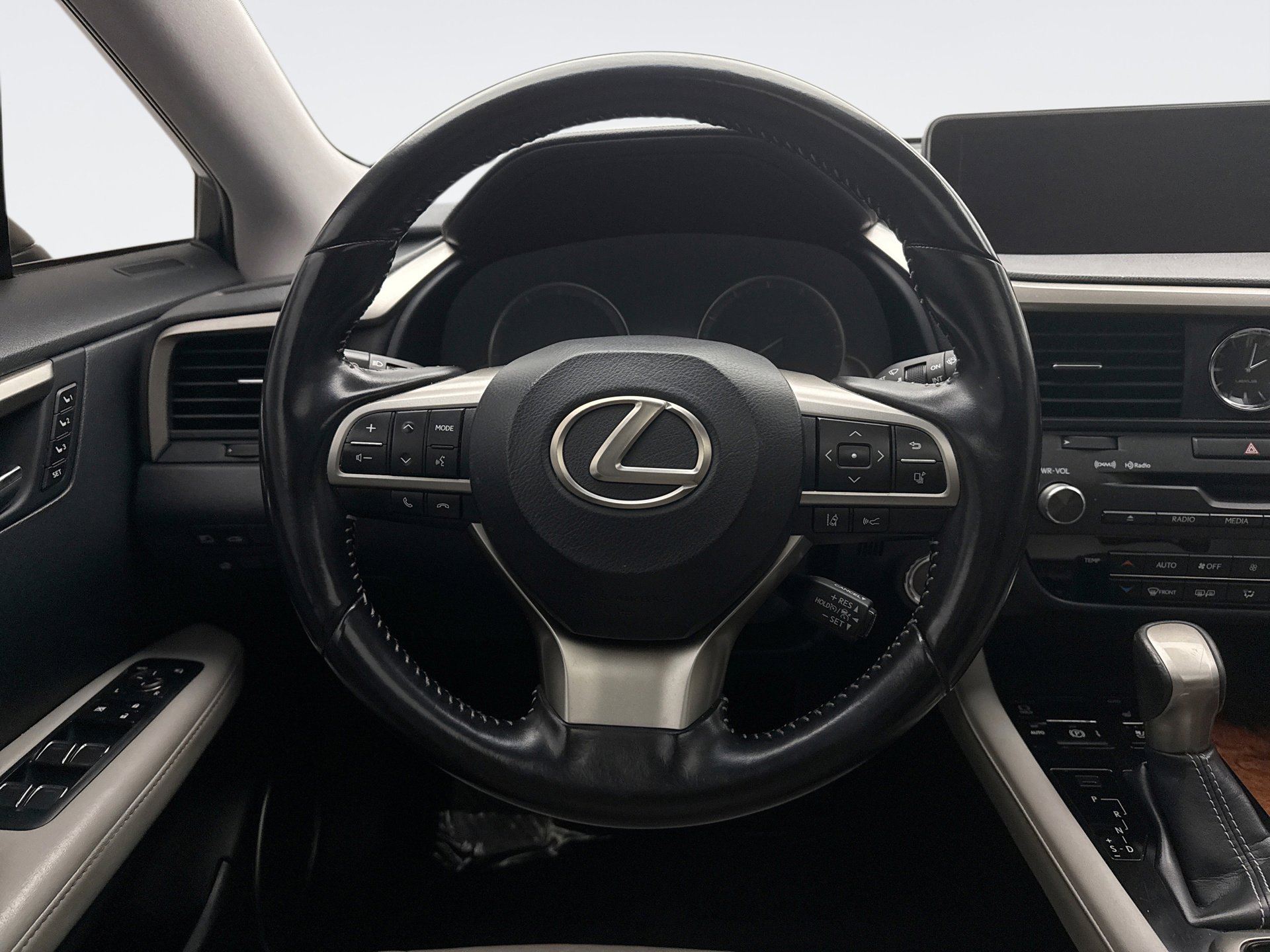 Used 2018 Lexus RX 350L 350L 4WD NAVIGATION image 12