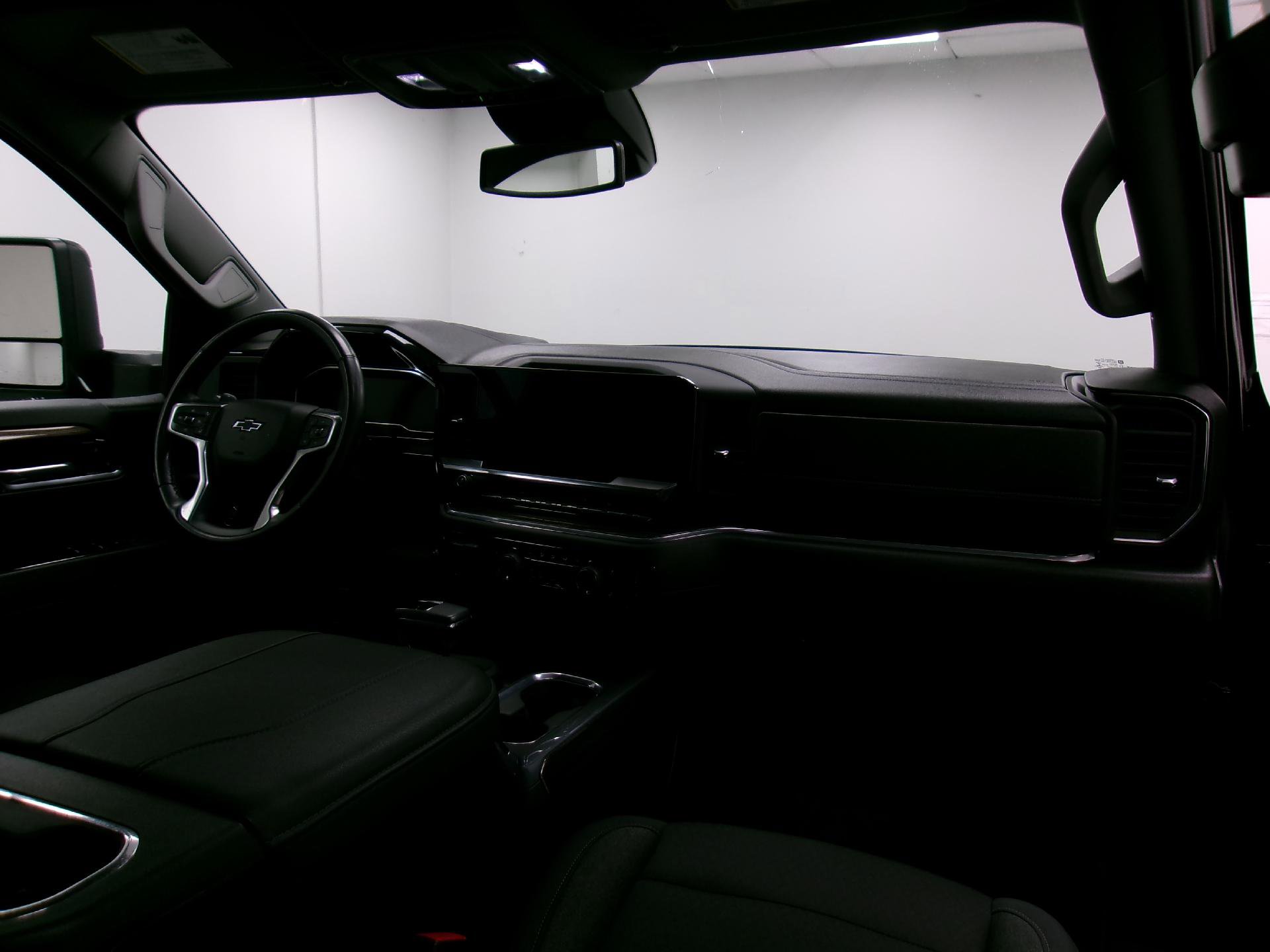 Certified 2023 Chevrolet Silverado 1500 RST w/ Max Trailering Package image 3