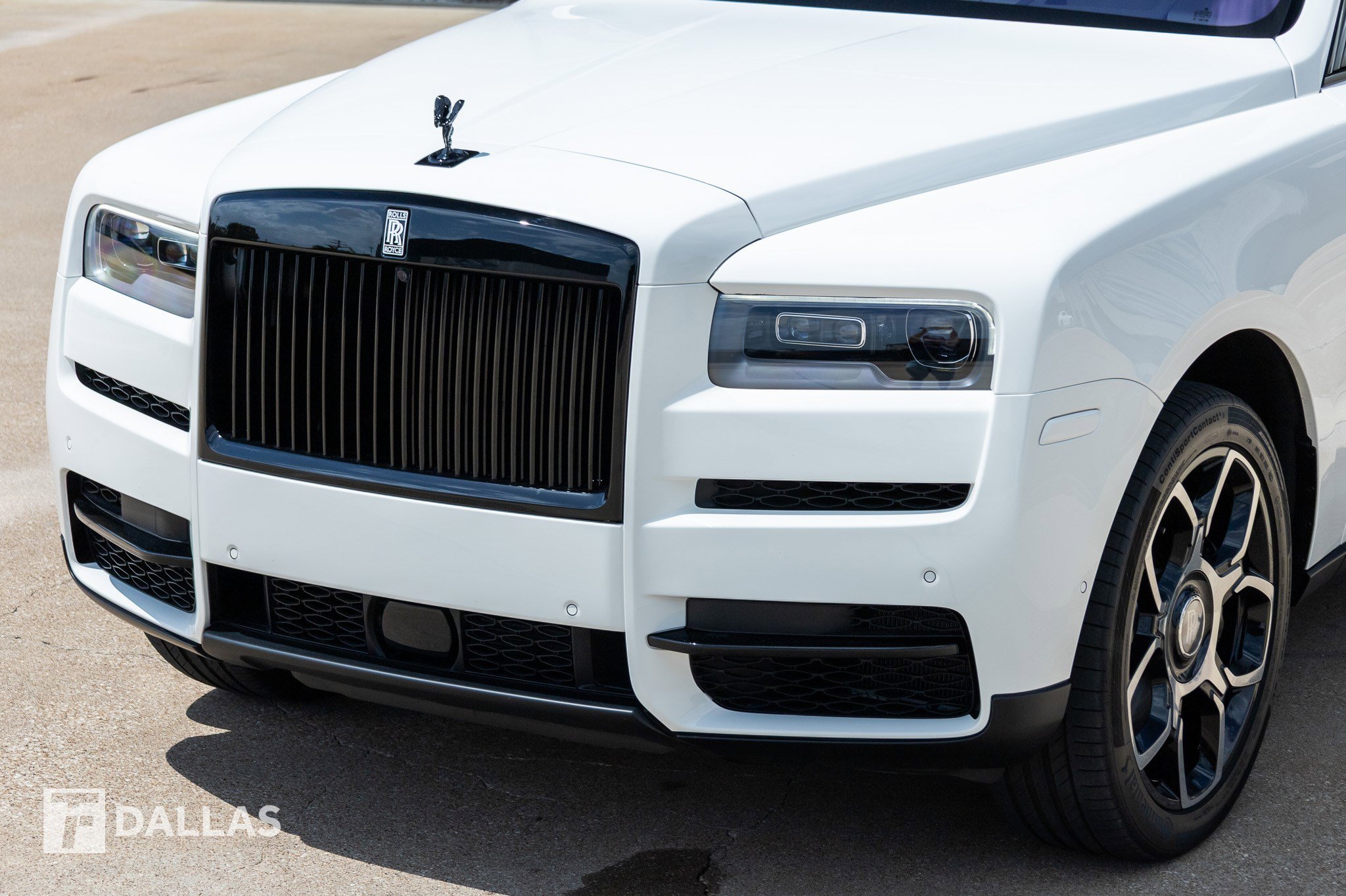 Used 2022 Rolls-Royce Cullinan AWD/4WD image 7