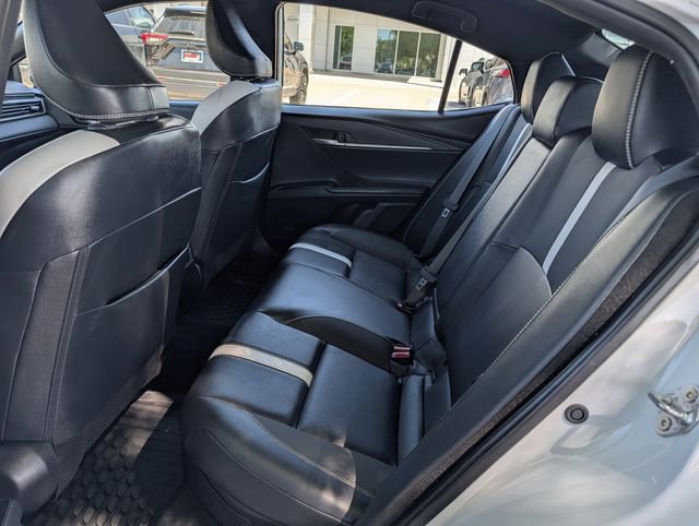Used 2025 Toyota Camry SE w/ Convenience Package FWD image 26