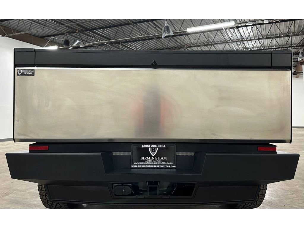 Used 2024 Tesla Cybertruck AWD Crew Cab image 14