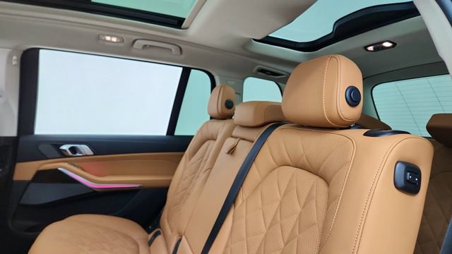 Used 2026 BMW X7 xDrive40i image 34