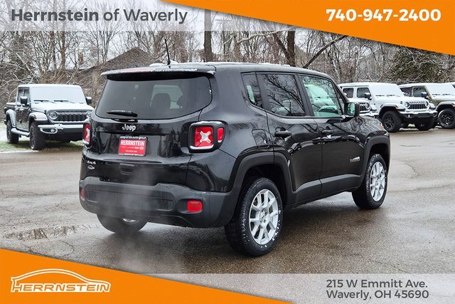 Used 2023 Jeep Renegade Latitude image 29