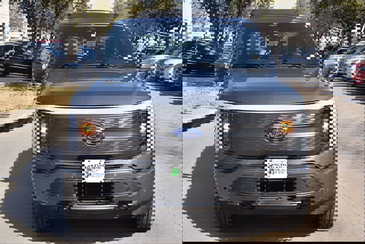 Certified 2023 Ford F150 Lightning Lariat w/ Equipment Group 511A High image 3