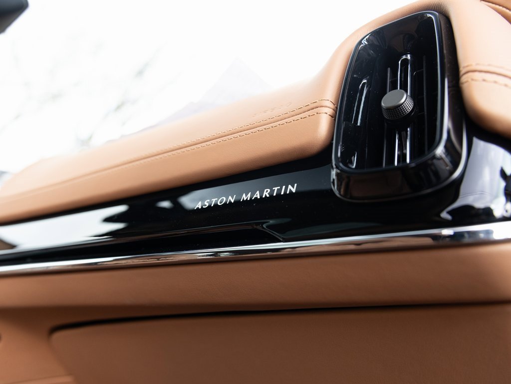 New 2025 Aston Martin DBX 707 image 48