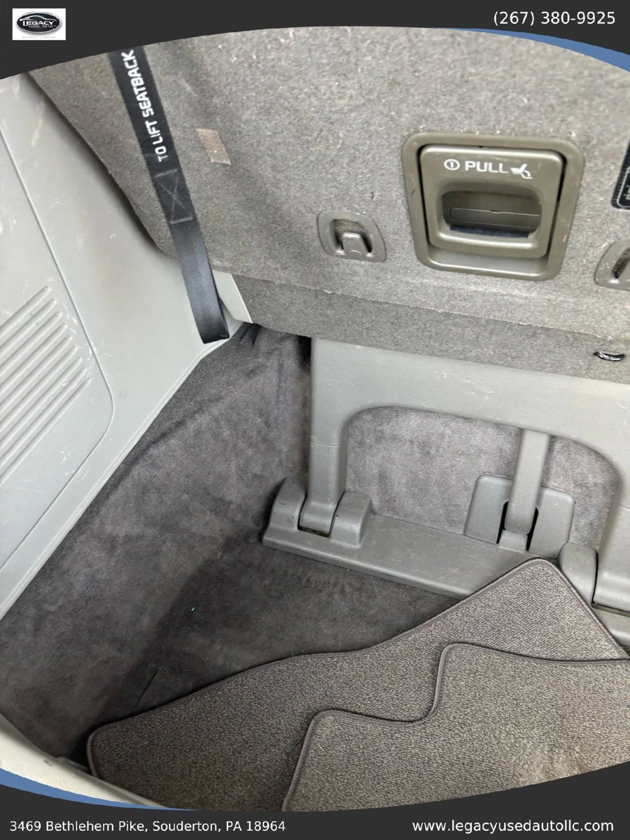 Used 2015 Kia Sedona LX w/ LX Convenience Package image 33