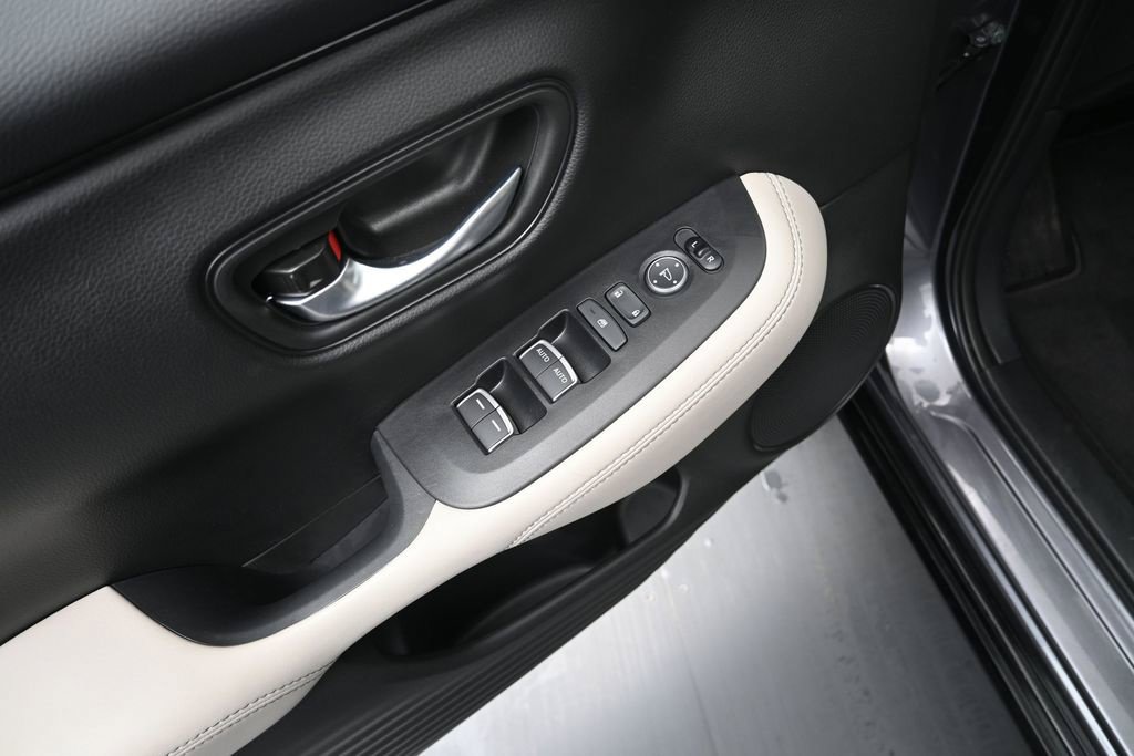 Used 2026 Honda HR-V EX-L image 21