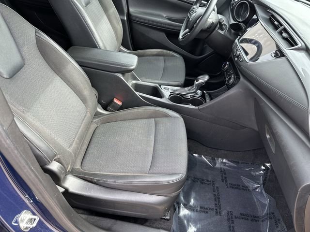 Used 2021 Buick Encore GX Preferred w/ Cold Weather Comfort Package image 28