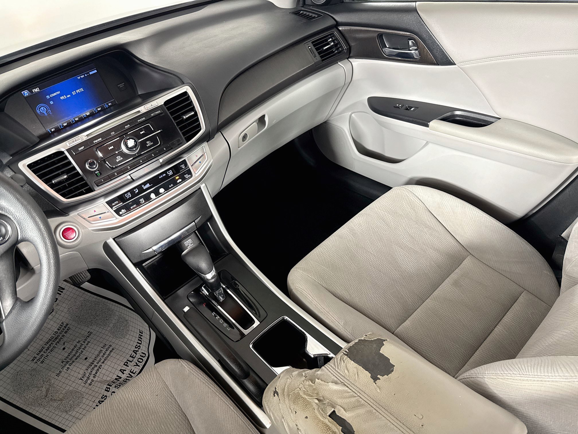 Used 2014 Honda Accord EX image 27