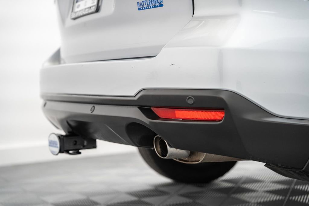 Used 2017 Subaru Forester 2.5i Limited AWD/4WD image 8