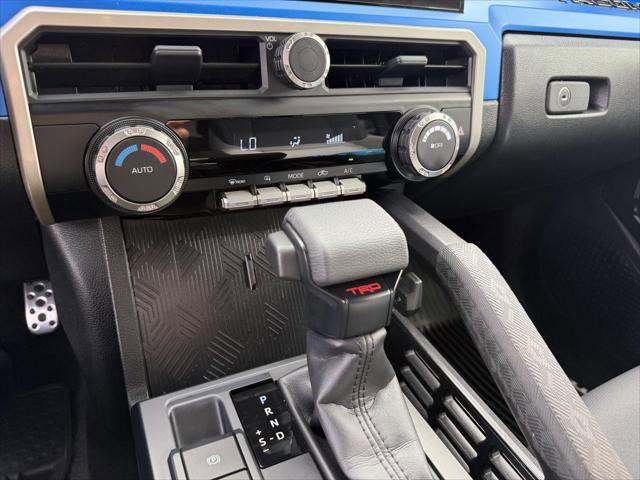 Certified 2025 Toyota Tacoma TRD Sport AWD/4WD image 19