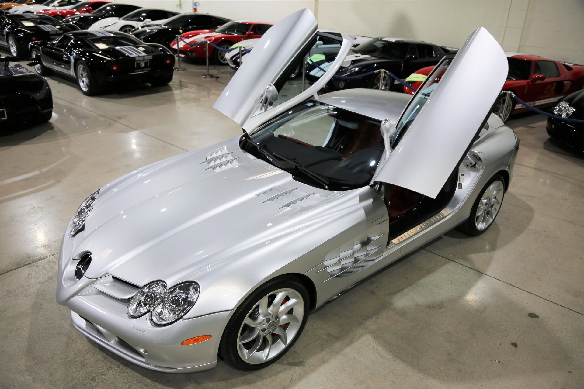 Used 2006 Mercedes-Benz SLR 2dr Cpe 5.5L image 33