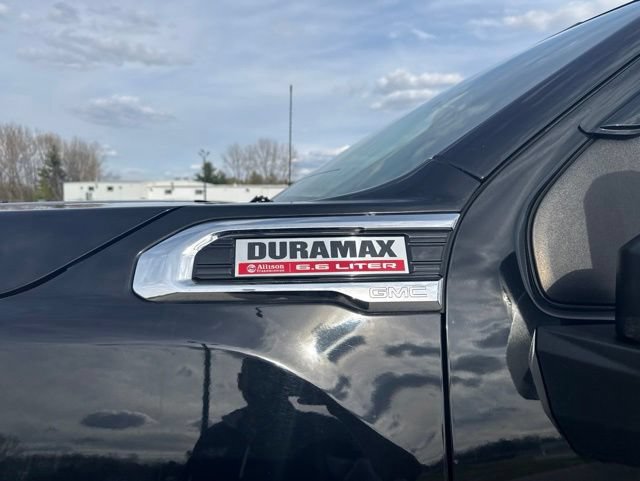 Used 2022 GMC Sierra 3500 SLE w/ SLE Convenience Package AWD/4WD image 3
