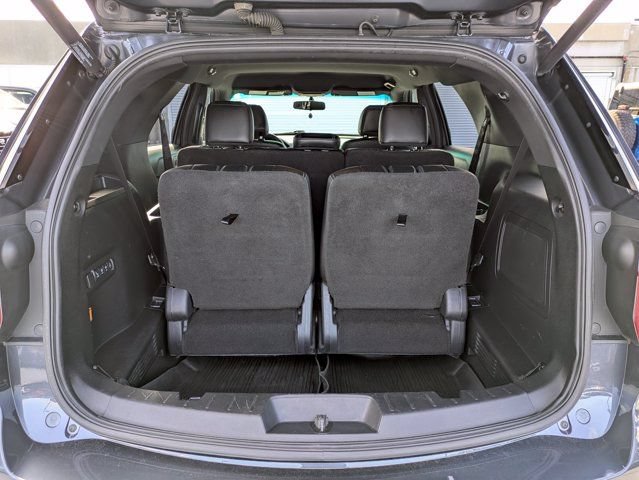 Used 2017 Ford Explorer Limited FWD image 12