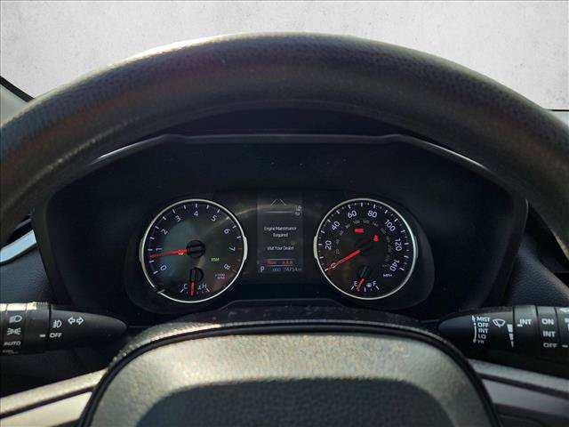 Used 2020 Toyota RAV4 XLE w/ Convenience Package FWD image 11