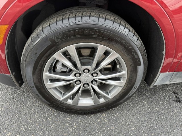Used 2023 Cadillac XT5 Premium Luxury w/ Technology Package FWD image 7