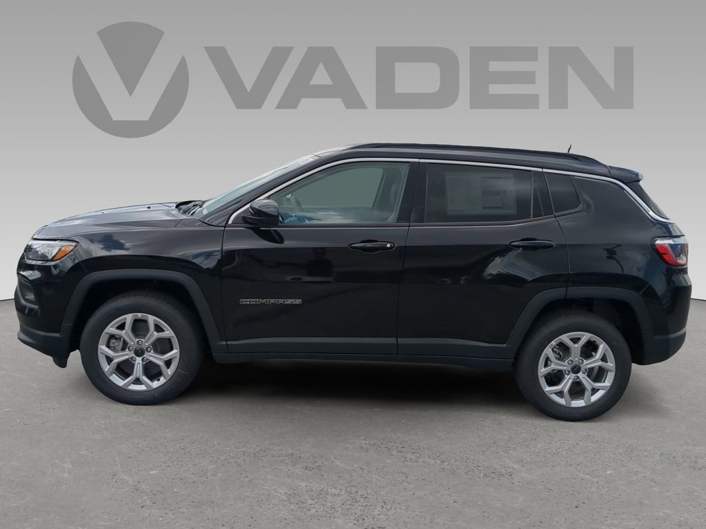 New 2025 Jeep Compass Latitude w/ Convenience Group image 4