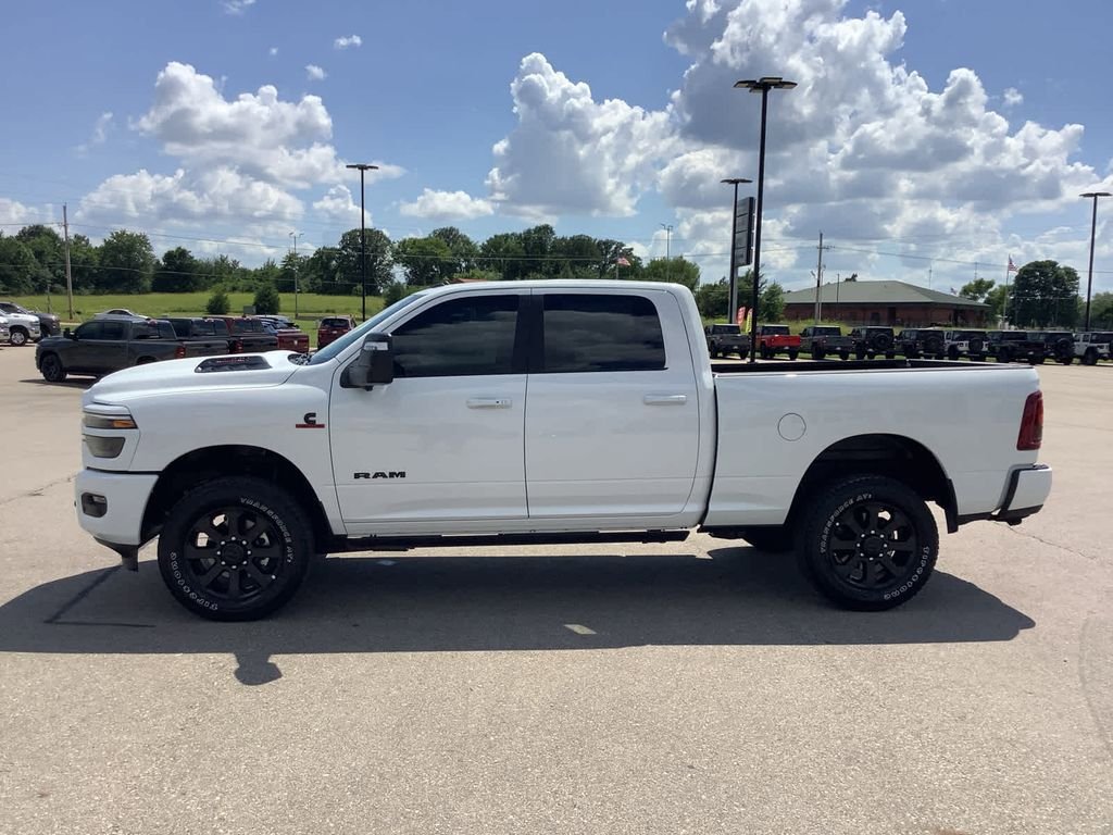 New 2025 RAM 2500 Laramie AWD/4WD image 4