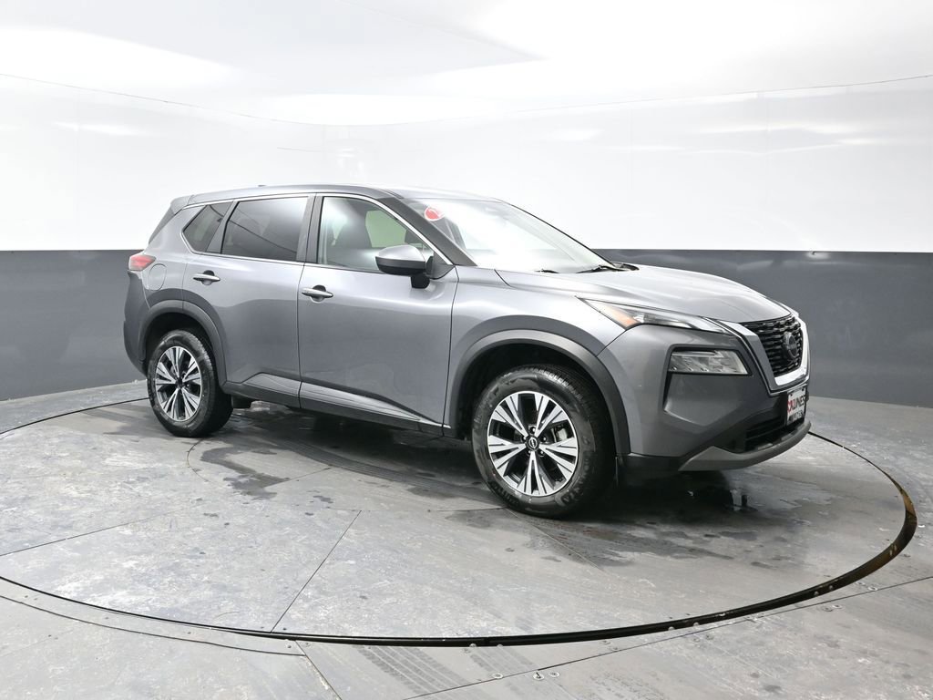 Used 2023 Nissan Rogue SV image 5