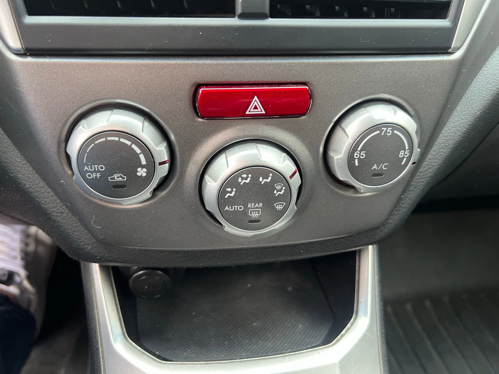 Used 2009 Subaru Impreza WRX STI image 26