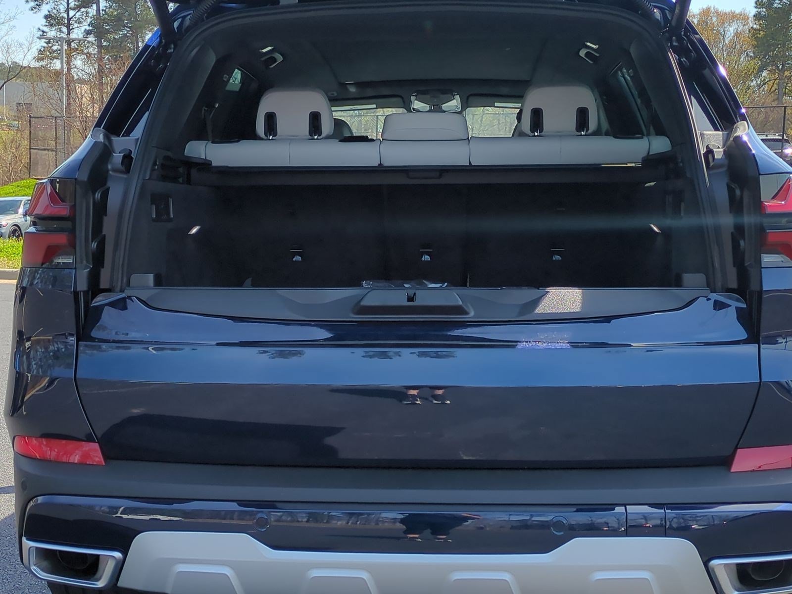 New 2026 BMW X5 M60i AWD/4WD image 30