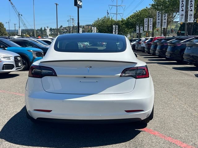 Used 2021 Tesla Model 3 Standard Range Plus RWD image 8