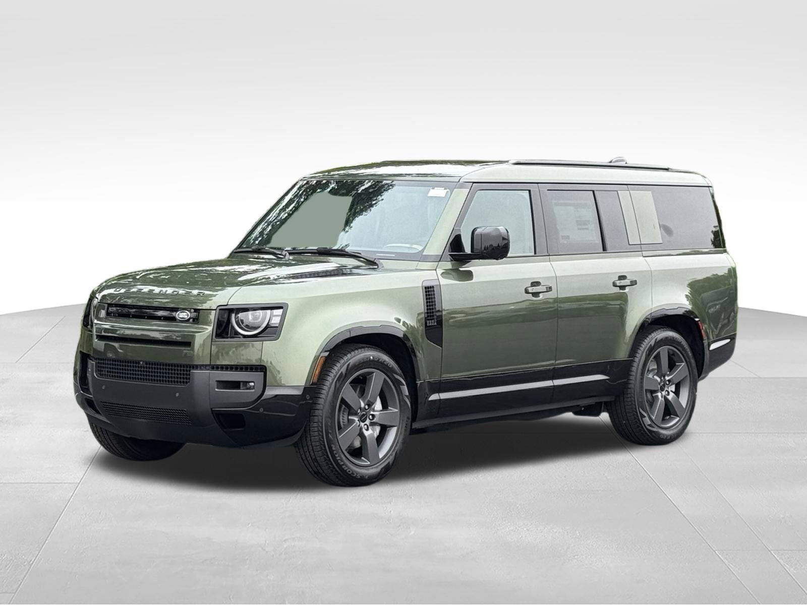 New 2026 Land Rover Defender 130 X-Dynamic SE AWD/4WD image 59