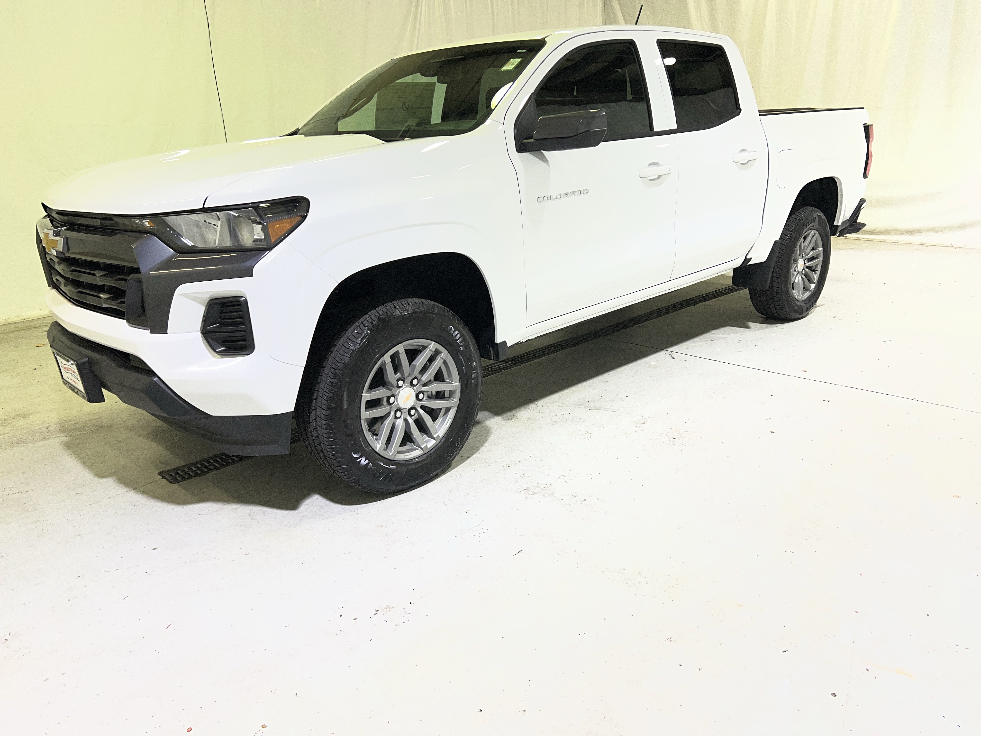 Certified 2026 Chevrolet Colorado LT w/ Advanced Trailering Package RWD image 6