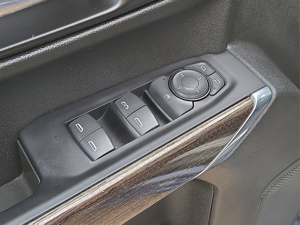 Used 2022 Chevrolet Silverado 1500 LT image 20