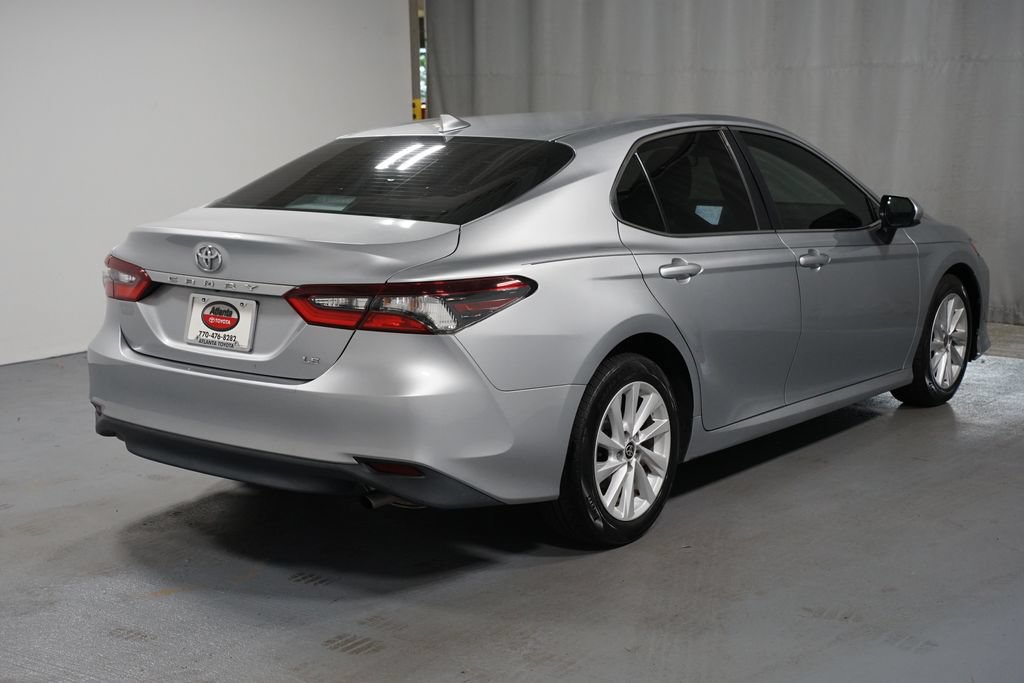 Certified 2022 Toyota Camry LE FWD image 8