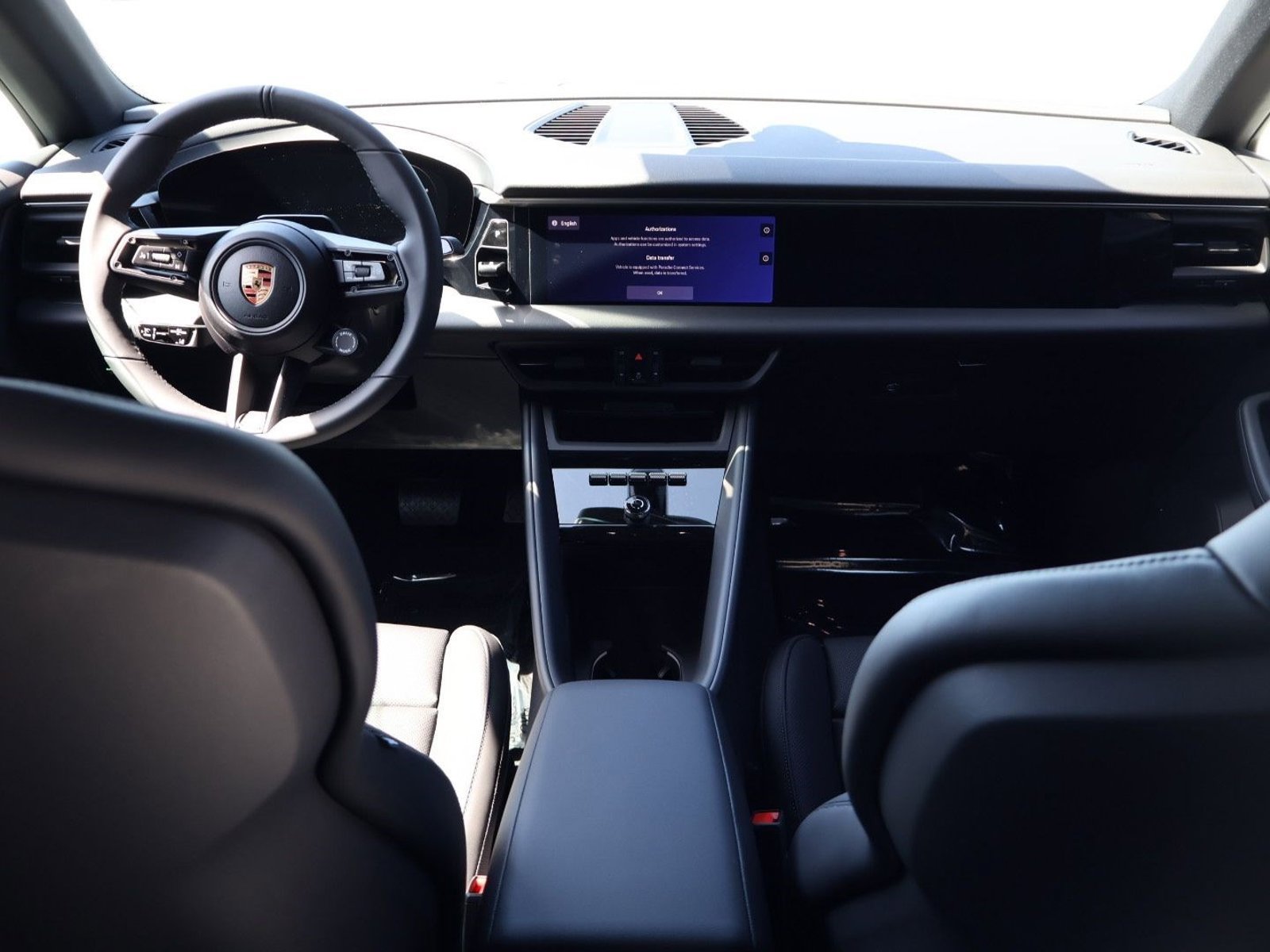 New 2026 Porsche Macan Electric RWD image 20