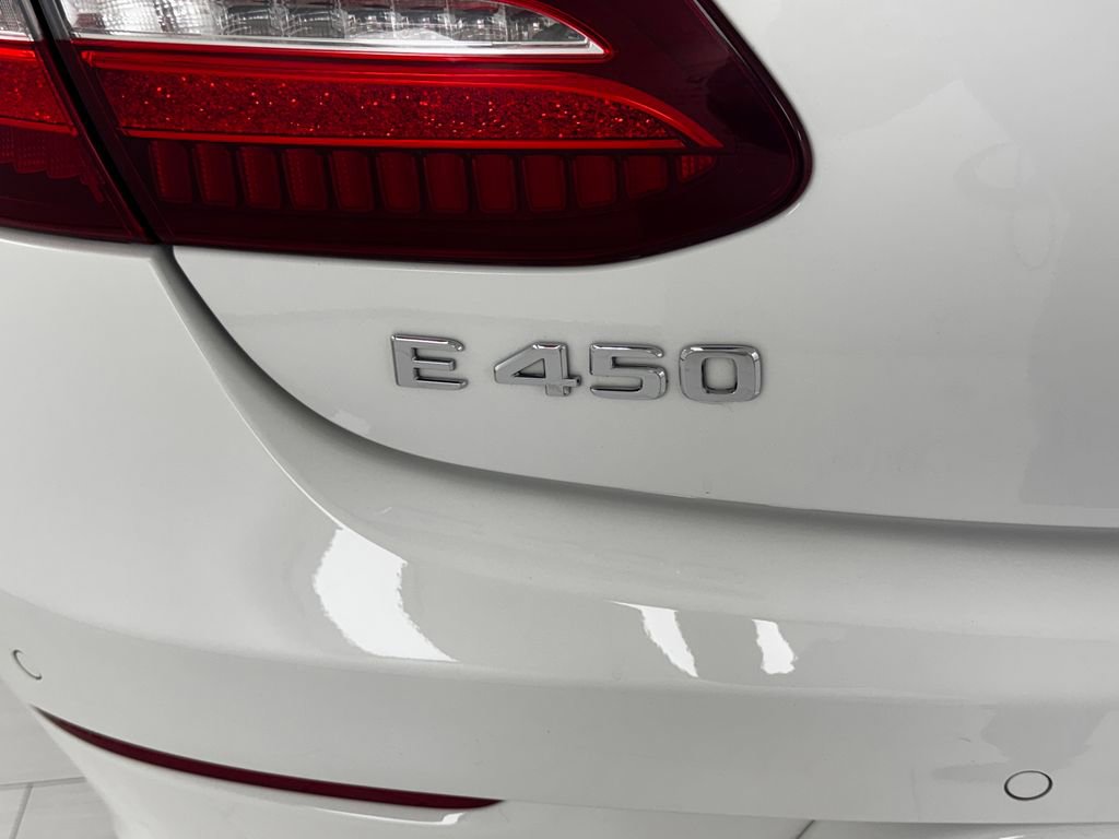 Used 2019 Mercedes-Benz E 450 4MATIC Cabriolet image 44
