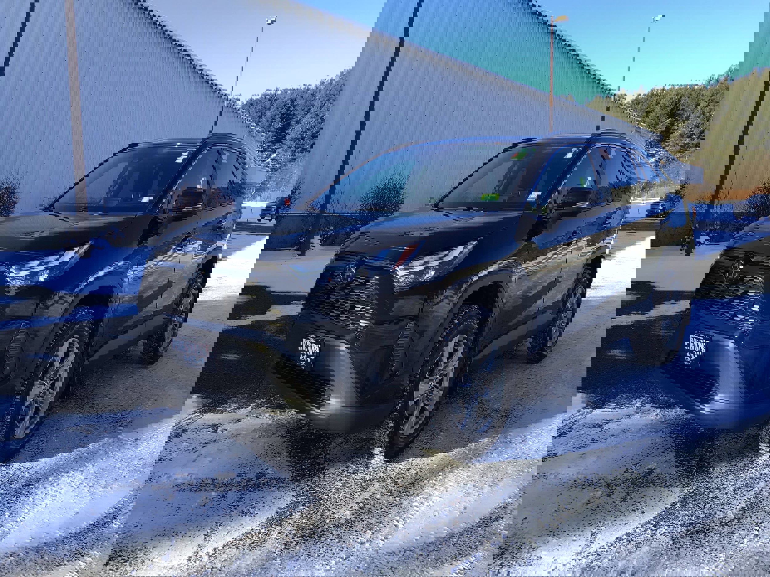 Used 2023 Toyota RAV4 XLE image 4