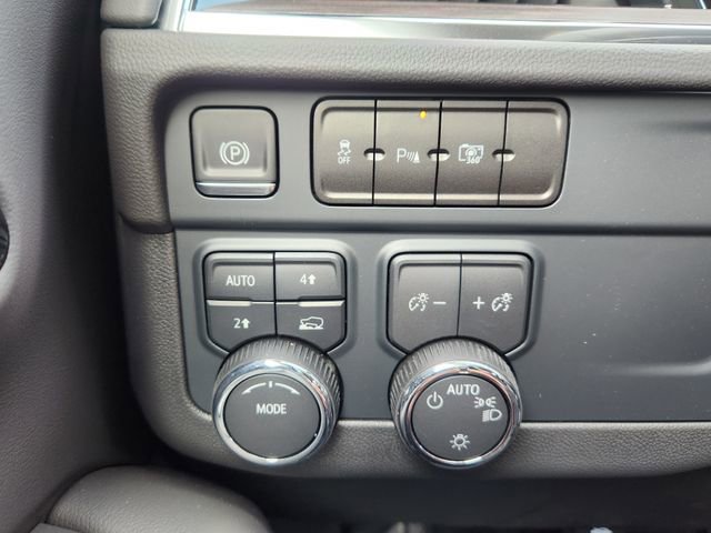 New 2025 Chevrolet Tahoe Police image 28